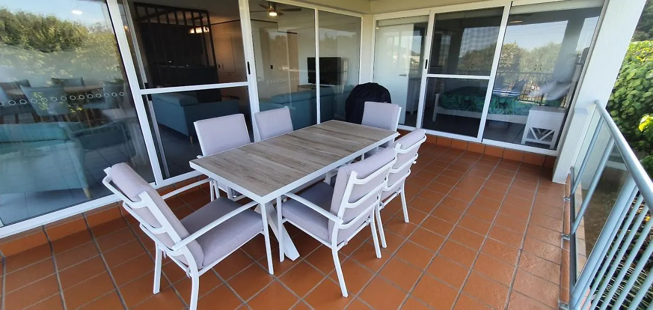 Pandanus Coolum Beach 4*,